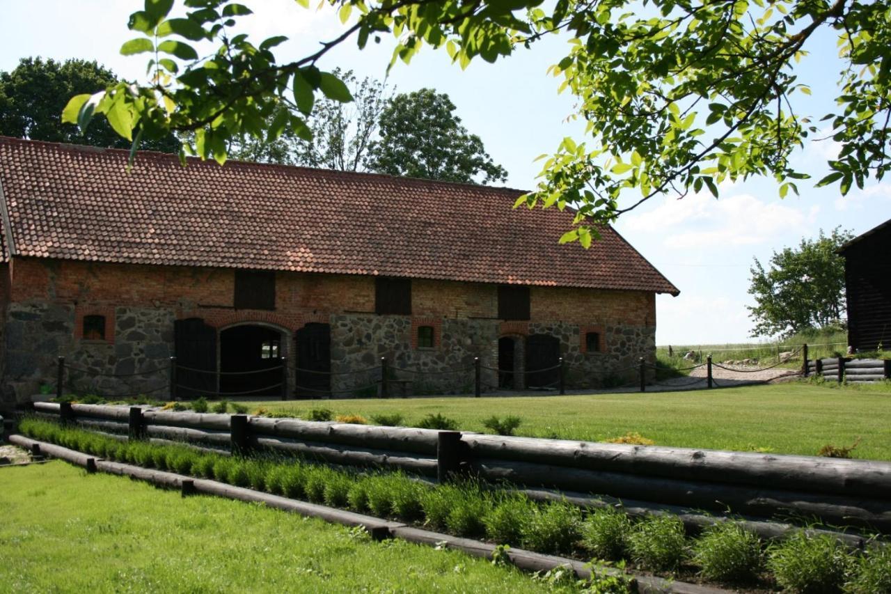 Folwark Mazurskie Legendy - Azyl Dla Doroslych Kruklanki Exterior foto